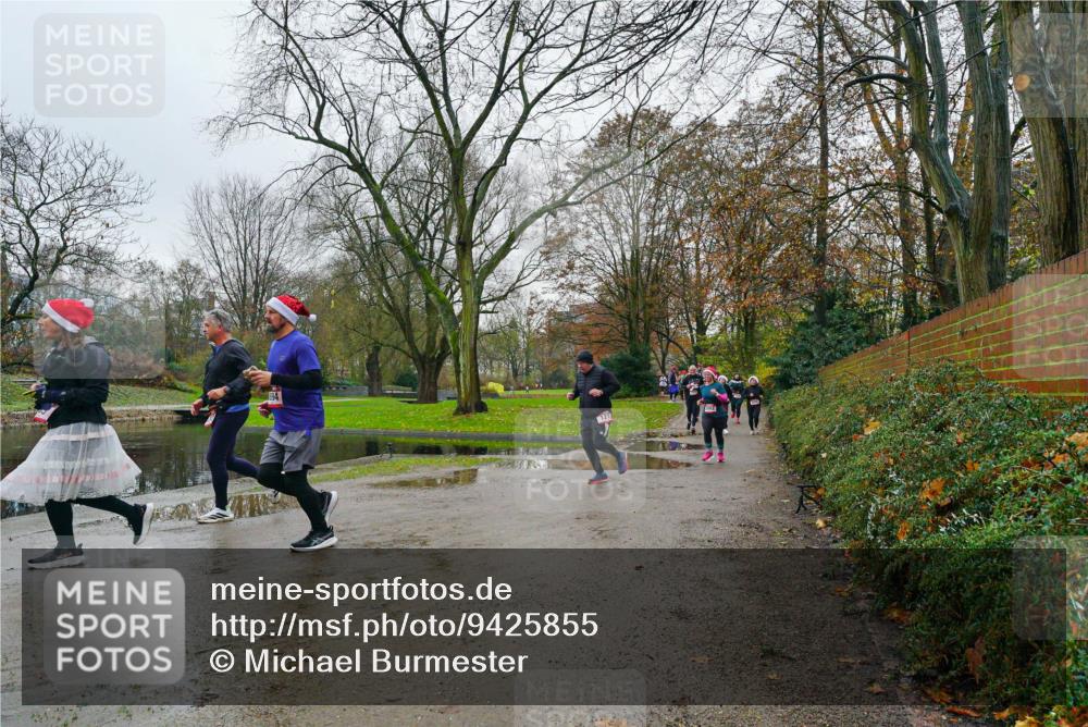07.12.2025 - St. Pauli X-Mass-Run No. 15 Michael Burmester http://msf.ph/oto/9425855 07.12.2025 09:43:29 Laufen 127 meine-sportfotos.de