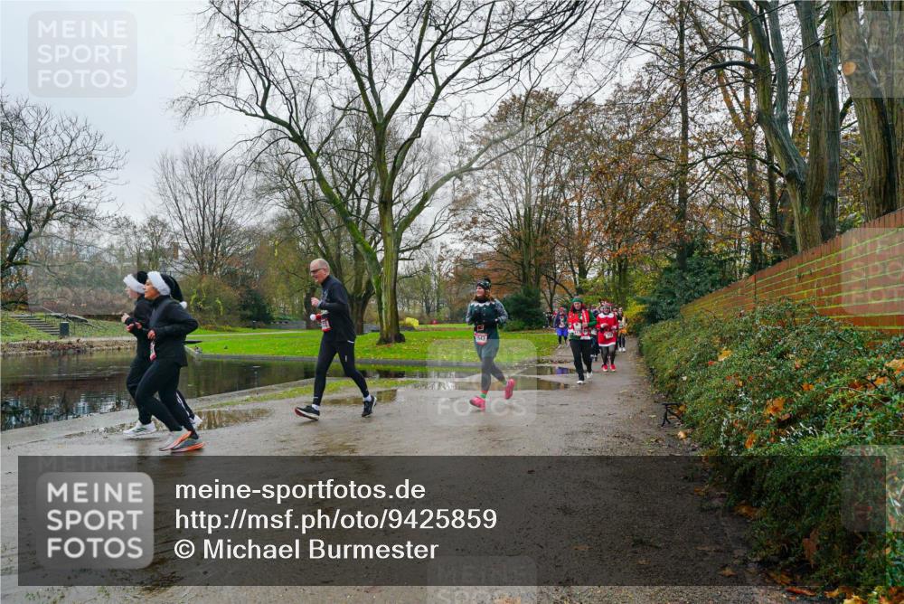 07.12.2025 - St. Pauli X-Mass-Run No. 15 Michael Burmester http://msf.ph/oto/9425859 07.12.2025 09:43:35 Laufen  meine-sportfotos.de