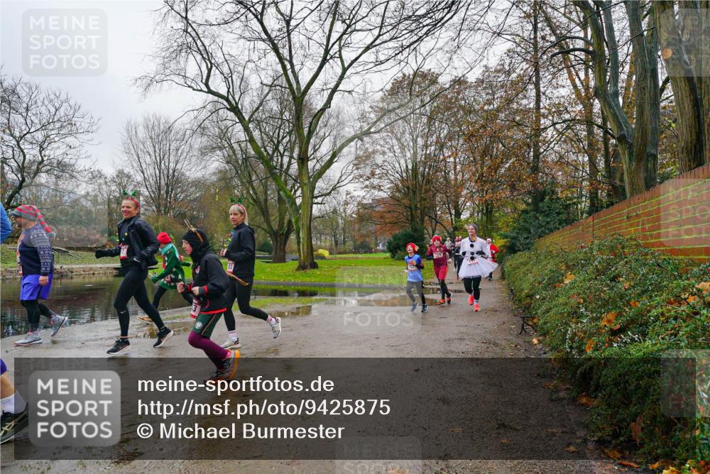 07.12.2025 - St. Pauli X-Mass-Run No. 15 Michael Burmester http://msf.ph/oto/9425875 07.12.2025 09:43:48 Laufen 300, 967 meine-sportfotos.de