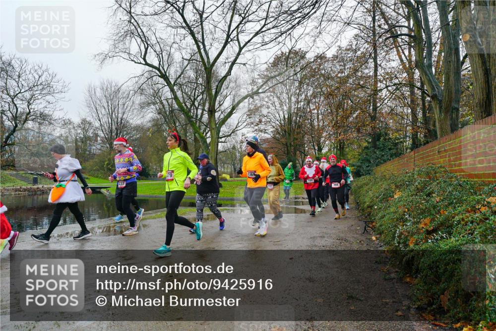 07.12.2025 - St. Pauli X-Mass-Run No. 15 Michael Burmester http://msf.ph/oto/9425916 07.12.2025 09:44:24 Laufen 479, 1369, 114, 180 meine-sportfotos.de