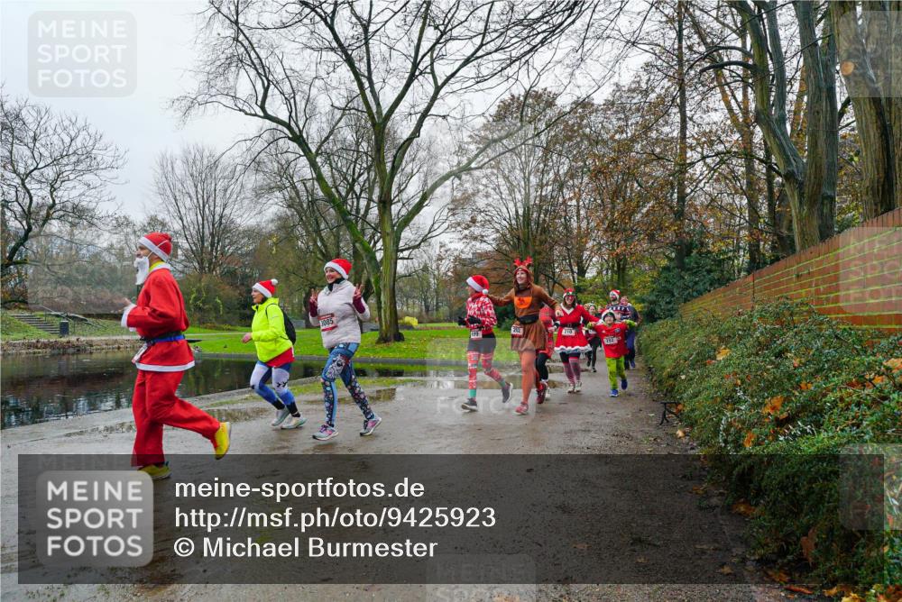 07.12.2025 - St. Pauli X-Mass-Run No. 15 Michael Burmester http://msf.ph/oto/9425923 07.12.2025 09:44:30 Laufen 3085, 292 meine-sportfotos.de
