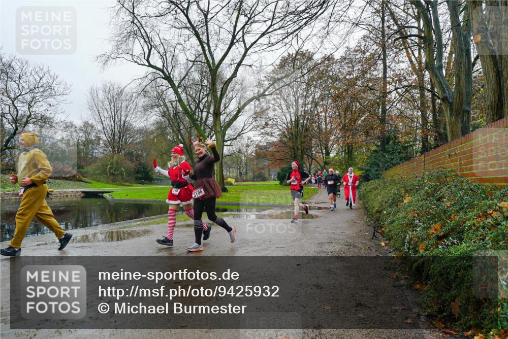 07.12.2025 - St. Pauli X-Mass-Run No. 15 Michael Burmester http://msf.ph/oto/9425932 07.12.2025 09:44:38 Laufen 3196 meine-sportfotos.de