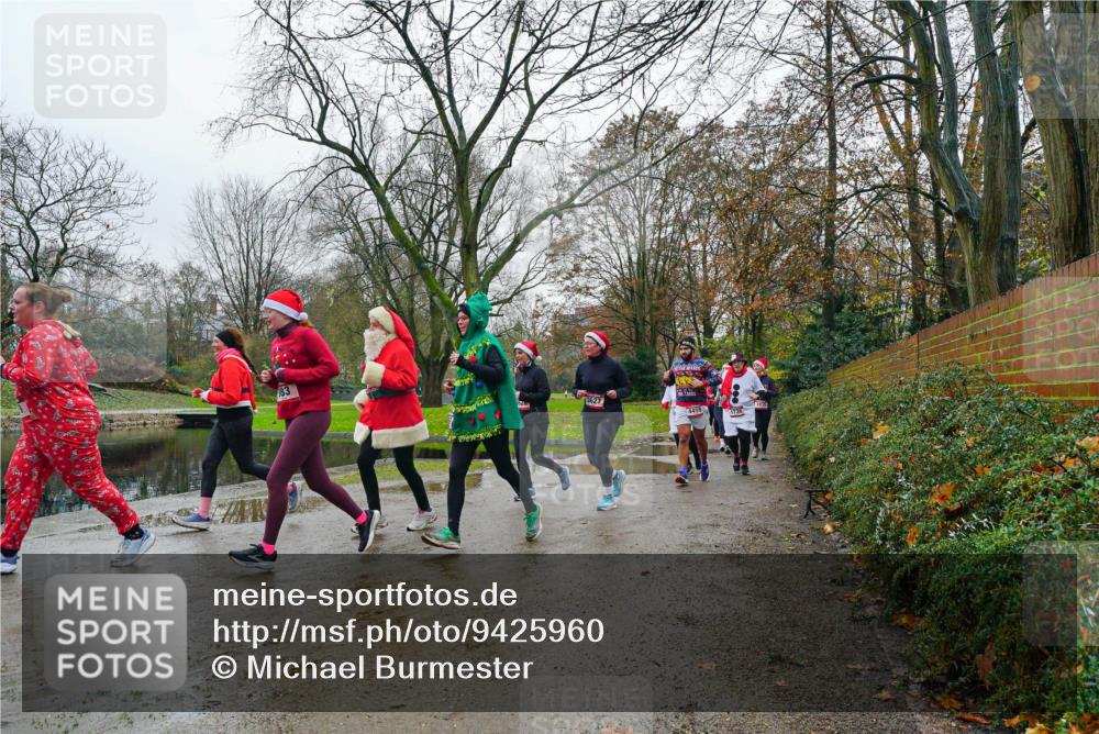 07.12.2025 - St. Pauli X-Mass-Run No. 15 Michael Burmester http://msf.ph/oto/9425960 07.12.2025 09:45:12 Laufen 83, 620, 4459, 1736 meine-sportfotos.de
