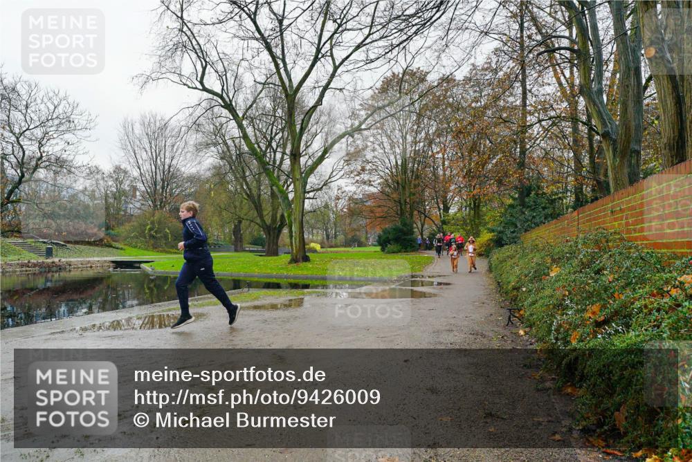 07.12.2025 - St. Pauli X-Mass-Run No. 15 Michael Burmester http://msf.ph/oto/9426009 07.12.2025 09:46:29 Laufen  meine-sportfotos.de