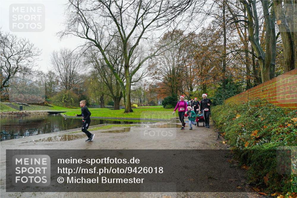 07.12.2025 - St. Pauli X-Mass-Run No. 15 Michael Burmester http://msf.ph/oto/9426018 07.12.2025 09:47:02 Laufen 264 meine-sportfotos.de