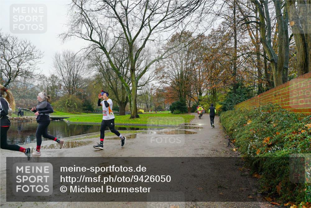 07.12.2025 - St. Pauli X-Mass-Run No. 15 Michael Burmester http://msf.ph/oto/9426050 07.12.2025 09:47:43 Laufen  meine-sportfotos.de