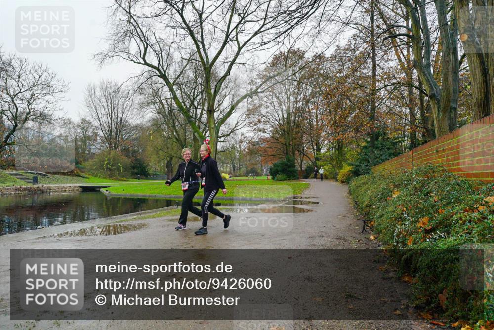07.12.2025 - St. Pauli X-Mass-Run No. 15 Michael Burmester http://msf.ph/oto/9426060 07.12.2025 09:48:47 Laufen 89 meine-sportfotos.de
