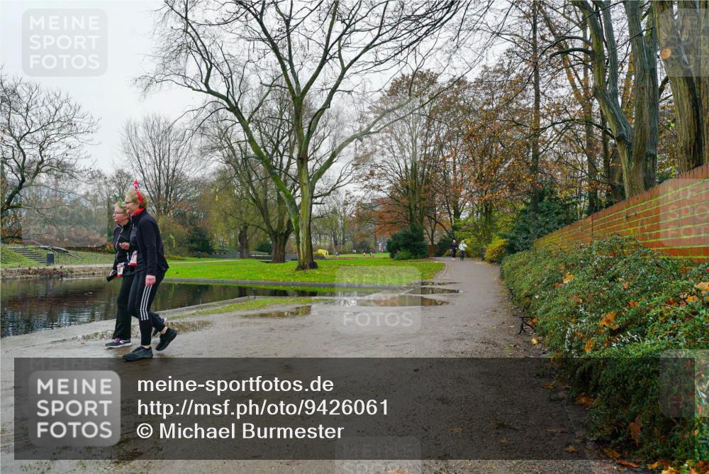 07.12.2025 - St. Pauli X-Mass-Run No. 15 Michael Burmester http://msf.ph/oto/9426061 07.12.2025 09:48:48 Laufen  meine-sportfotos.de