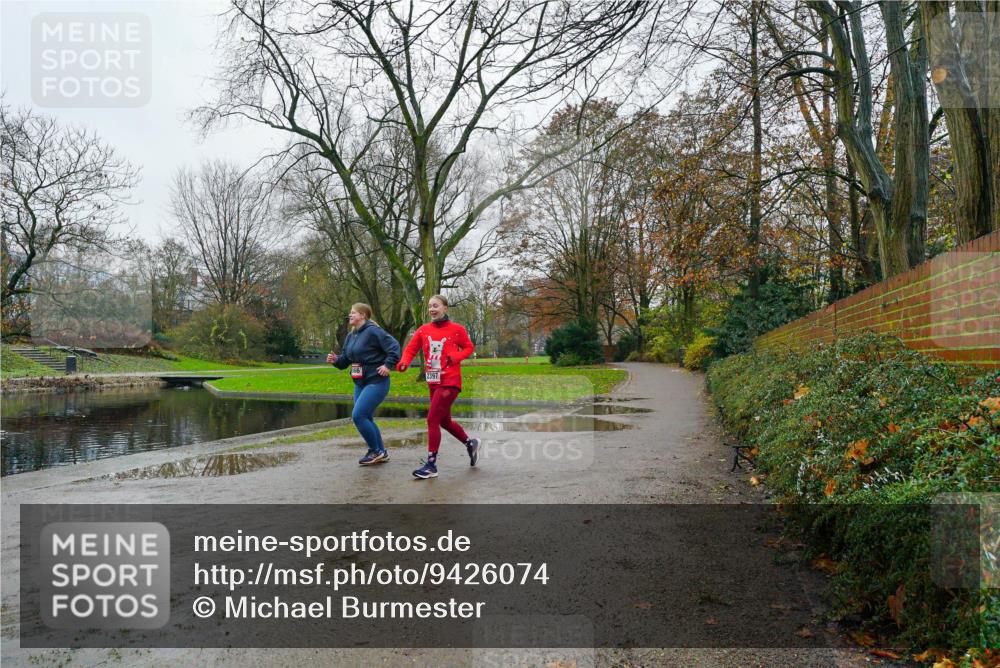 07.12.2025 - St. Pauli X-Mass-Run No. 15 Michael Burmester http://msf.ph/oto/9426074 07.12.2025 09:50:36 Laufen 2397 meine-sportfotos.de