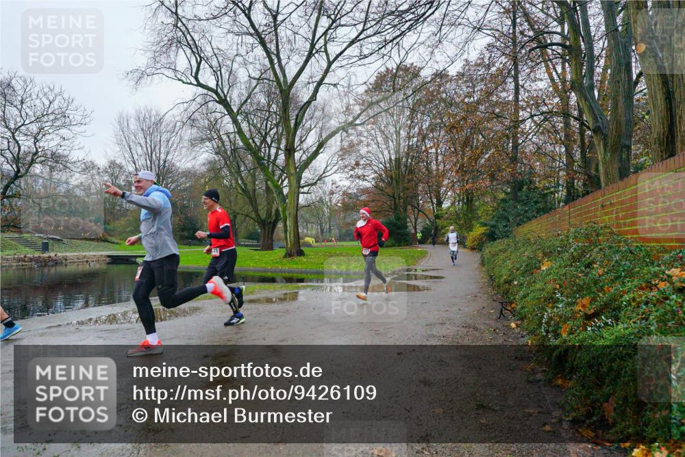 07.12.2025 - St. Pauli X-Mass-Run No. 15 Michael Burmester http://msf.ph/oto/9426109 07.12.2025 09:58:27 Laufen  meine-sportfotos.de