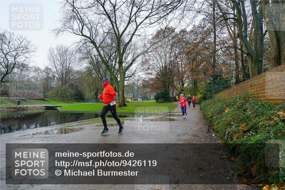 07.12.2025 - St. Pauli X-Mass-Run No. 15 Michael Burmester http://msf.ph/oto/9426119 07.12.2025 09:59:05 Laufen 394 meine-sportfotos.de
