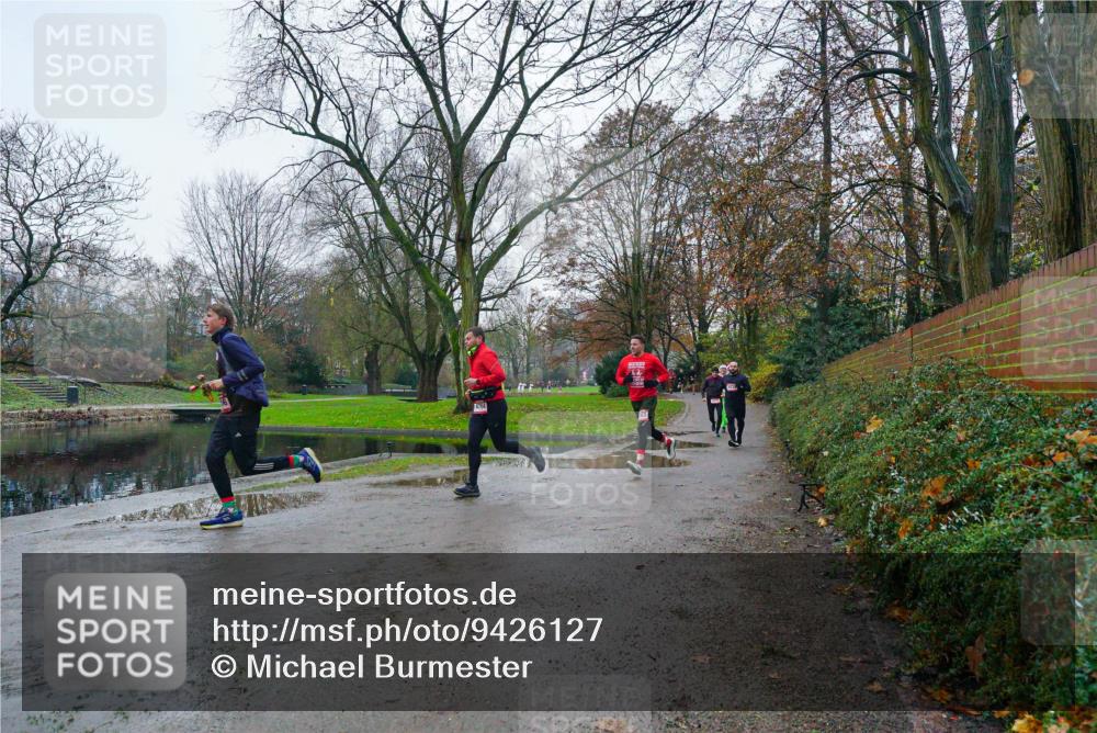 07.12.2025 - St. Pauli X-Mass-Run No. 15 Michael Burmester http://msf.ph/oto/9426127 07.12.2025 09:59:27 Laufen  meine-sportfotos.de