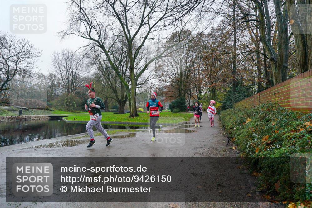 07.12.2025 - St. Pauli X-Mass-Run No. 15 Michael Burmester http://msf.ph/oto/9426150 07.12.2025 10:00:10 Laufen 034, 1, 2688 meine-sportfotos.de