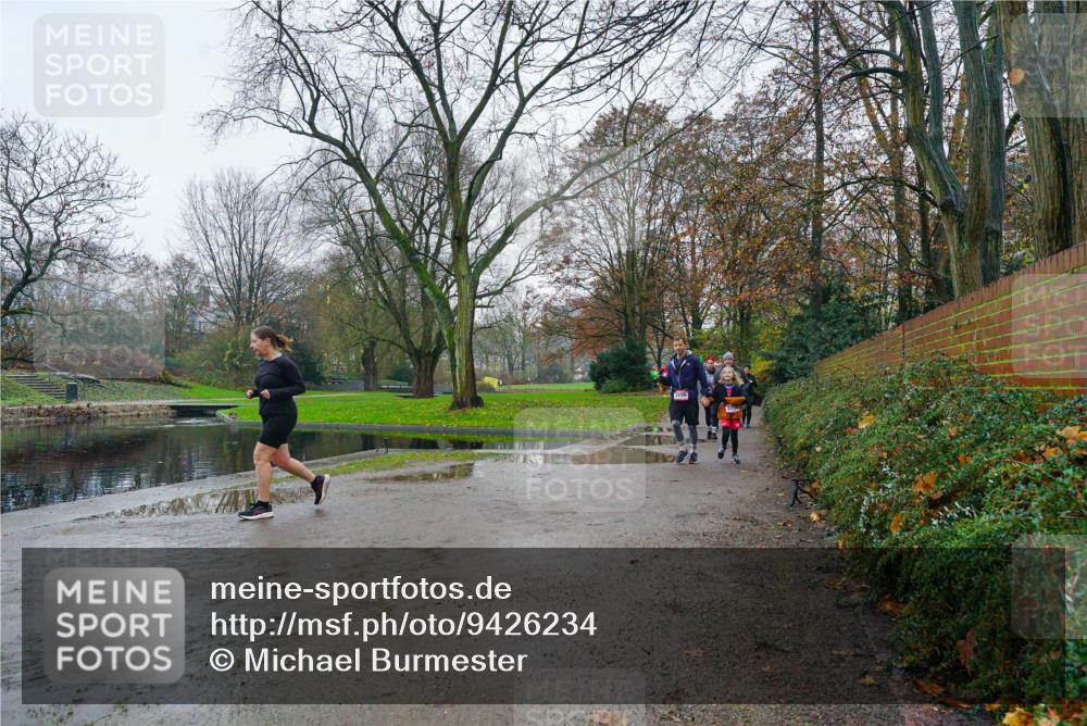 07.12.2025 - St. Pauli X-Mass-Run No. 15 Michael Burmester http://msf.ph/oto/9426234 07.12.2025 10:02:51 Laufen  meine-sportfotos.de