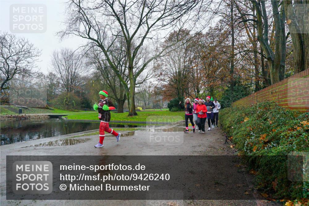 07.12.2025 - St. Pauli X-Mass-Run No. 15 Michael Burmester http://msf.ph/oto/9426240 07.12.2025 10:03:01 Laufen  meine-sportfotos.de