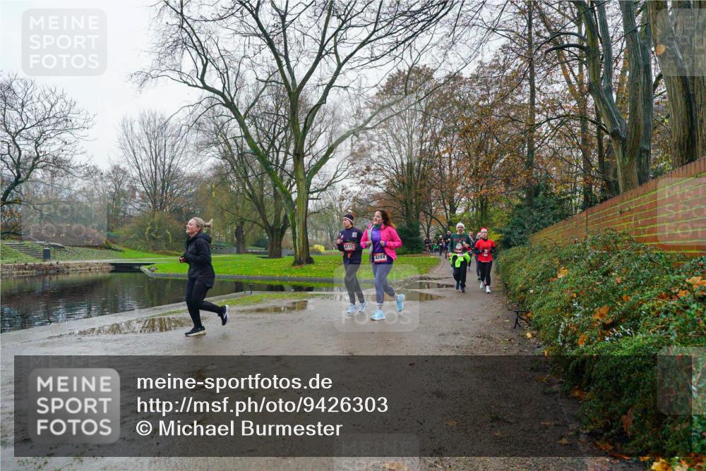 07.12.2025 - St. Pauli X-Mass-Run No. 15 Michael Burmester http://msf.ph/oto/9426303 07.12.2025 10:03:53 Laufen 411, 4284 meine-sportfotos.de