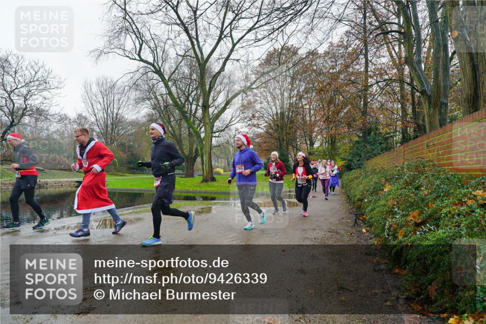 07.12.2025 - St. Pauli X-Mass-Run No. 15 Michael Burmester http://msf.ph/oto/9426339 07.12.2025 10:04:21 Laufen  meine-sportfotos.de