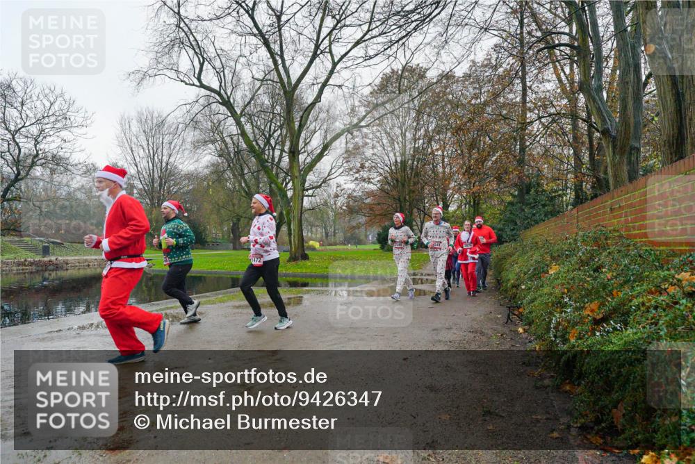 07.12.2025 - St. Pauli X-Mass-Run No. 15 Michael Burmester http://msf.ph/oto/9426347 07.12.2025 10:04:31 Laufen 1472, 2874 meine-sportfotos.de