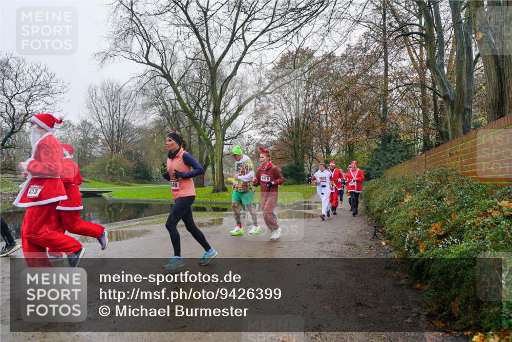 07.12.2025 - St. Pauli X-Mass-Run No. 15 Michael Burmester http://msf.ph/oto/9426399 07.12.2025 10:05:39 Laufen 46, 453, 4518 meine-sportfotos.de