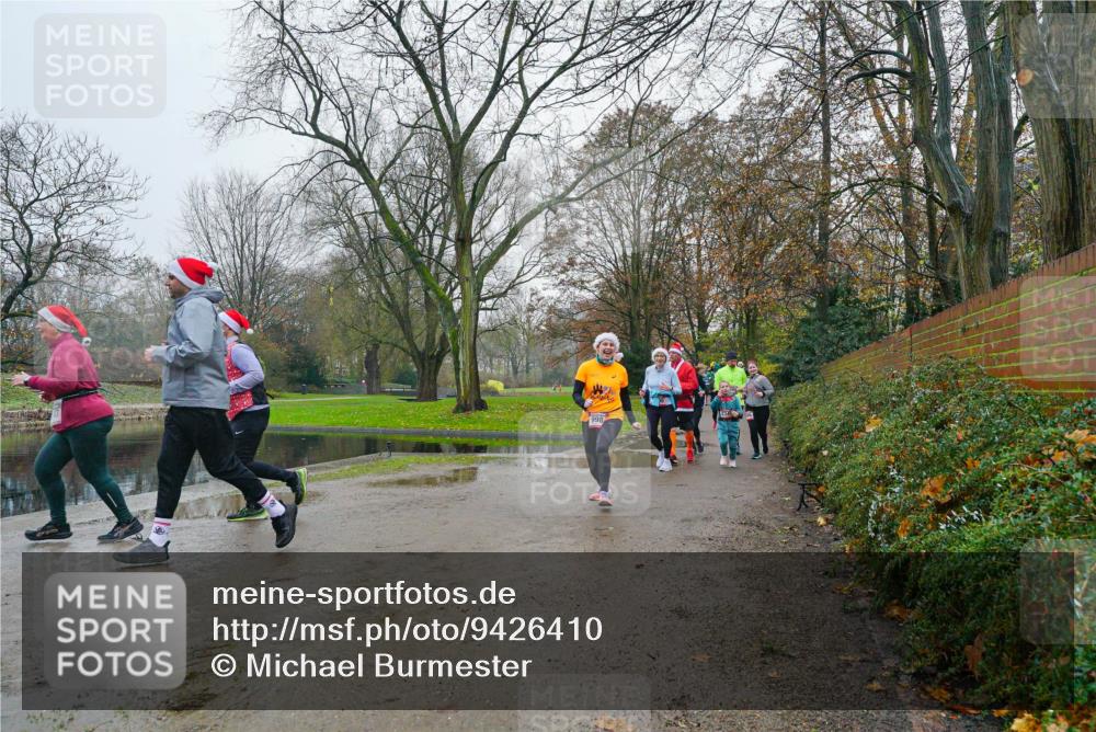 07.12.2025 - St. Pauli X-Mass-Run No. 15 Michael Burmester http://msf.ph/oto/9426410 07.12.2025 10:05:52 Laufen 998 meine-sportfotos.de
