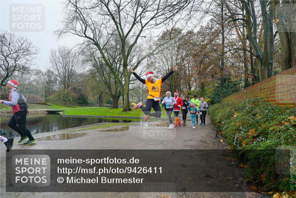 07.12.2025 - St. Pauli X-Mass-Run No. 15 Michael Burmester http://msf.ph/oto/9426411 07.12.2025 10:05:53 Laufen 2345 meine-sportfotos.de