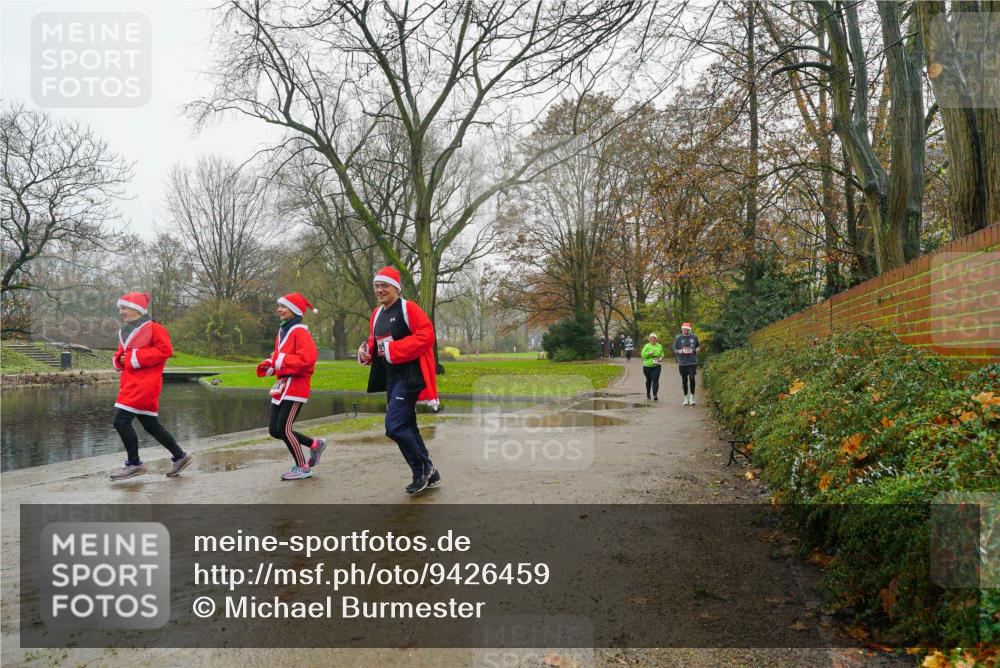 07.12.2025 - St. Pauli X-Mass-Run No. 15 Michael Burmester http://msf.ph/oto/9426459 07.12.2025 10:07:15 Laufen  meine-sportfotos.de
