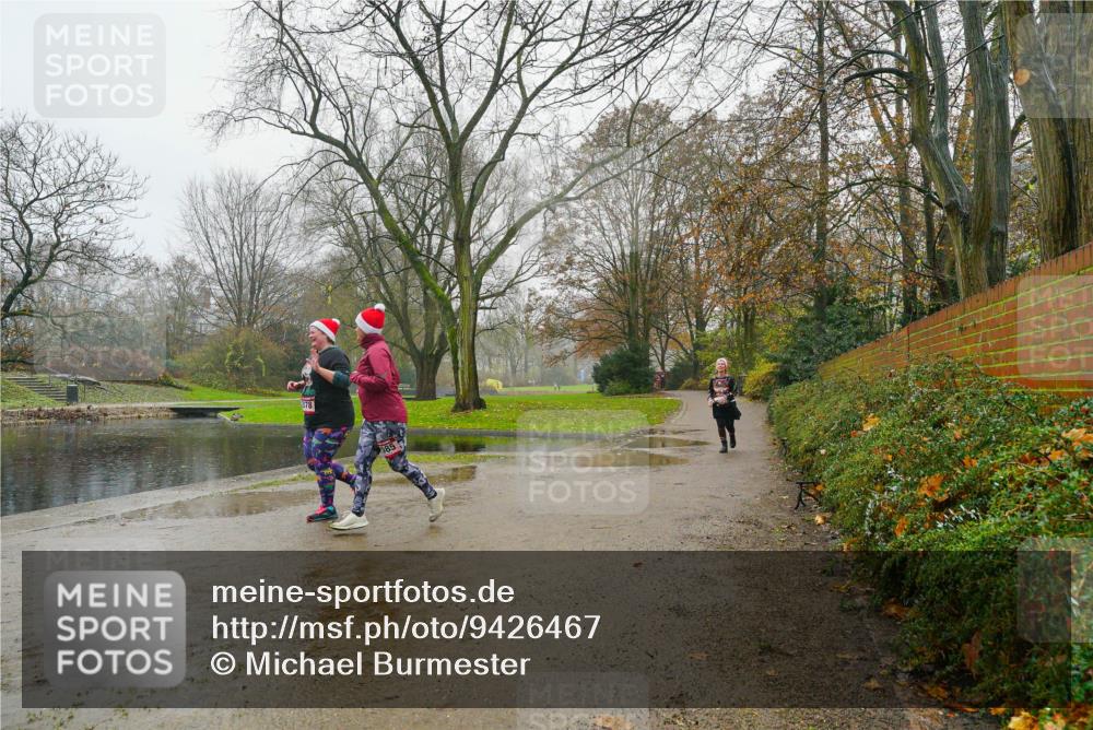 07.12.2025 - St. Pauli X-Mass-Run No. 15 Michael Burmester http://msf.ph/oto/9426467 07.12.2025 10:07:43 Laufen  meine-sportfotos.de