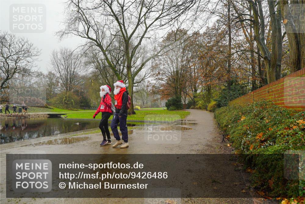 07.12.2025 - St. Pauli X-Mass-Run No. 15 Michael Burmester http://msf.ph/oto/9426486 07.12.2025 10:10:55 Laufen  meine-sportfotos.de