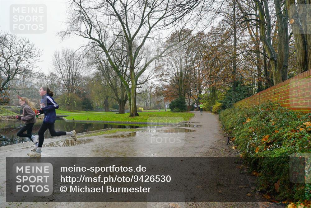 07.12.2025 - St. Pauli X-Mass-Run No. 15 Michael Burmester http://msf.ph/oto/9426530 07.12.2025 10:19:03 Laufen  meine-sportfotos.de