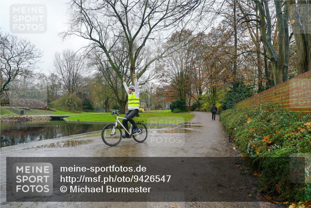 07.12.2025 - St. Pauli X-Mass-Run No. 15 Michael Burmester http://msf.ph/oto/9426547 07.12.2025 10:35:25 Laufen  meine-sportfotos.de