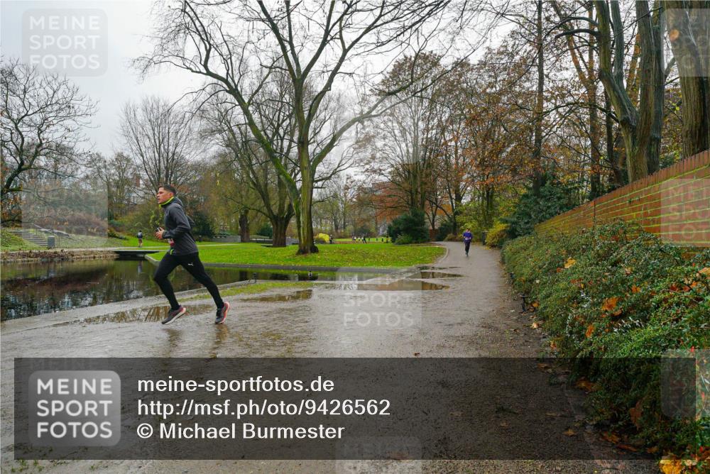 07.12.2025 - St. Pauli X-Mass-Run No. 15 Michael Burmester http://msf.ph/oto/9426562 07.12.2025 10:38:10 Laufen  meine-sportfotos.de
