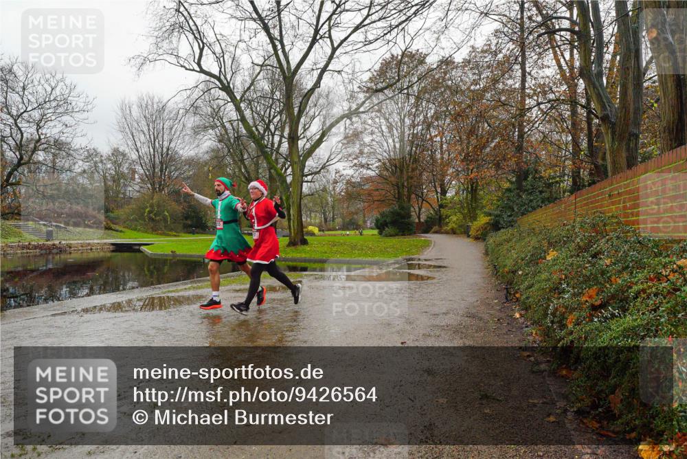 07.12.2025 - St. Pauli X-Mass-Run No. 15 Michael Burmester http://msf.ph/oto/9426564 07.12.2025 10:38:36 Laufen  meine-sportfotos.de