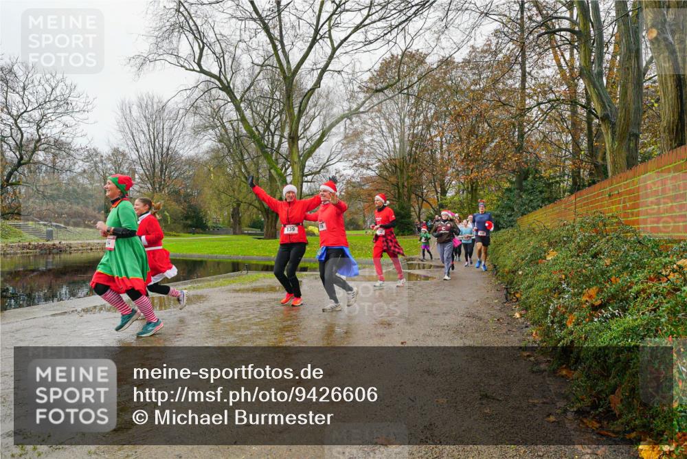 07.12.2025 - St. Pauli X-Mass-Run No. 15 Michael Burmester http://msf.ph/oto/9426606 07.12.2025 10:41:18 Laufen  meine-sportfotos.de