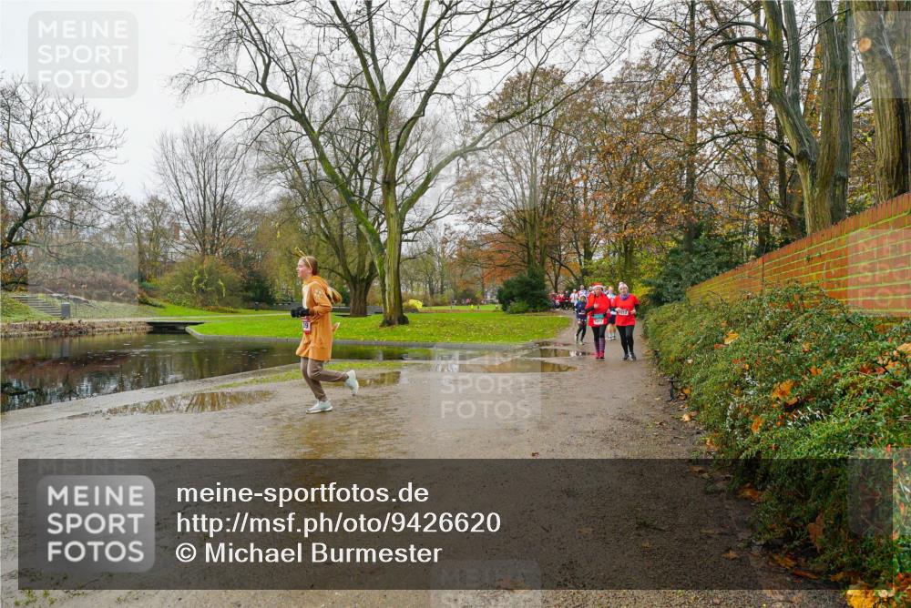 07.12.2025 - St. Pauli X-Mass-Run No. 15 Michael Burmester http://msf.ph/oto/9426620 07.12.2025 10:41:40 Laufen  meine-sportfotos.de