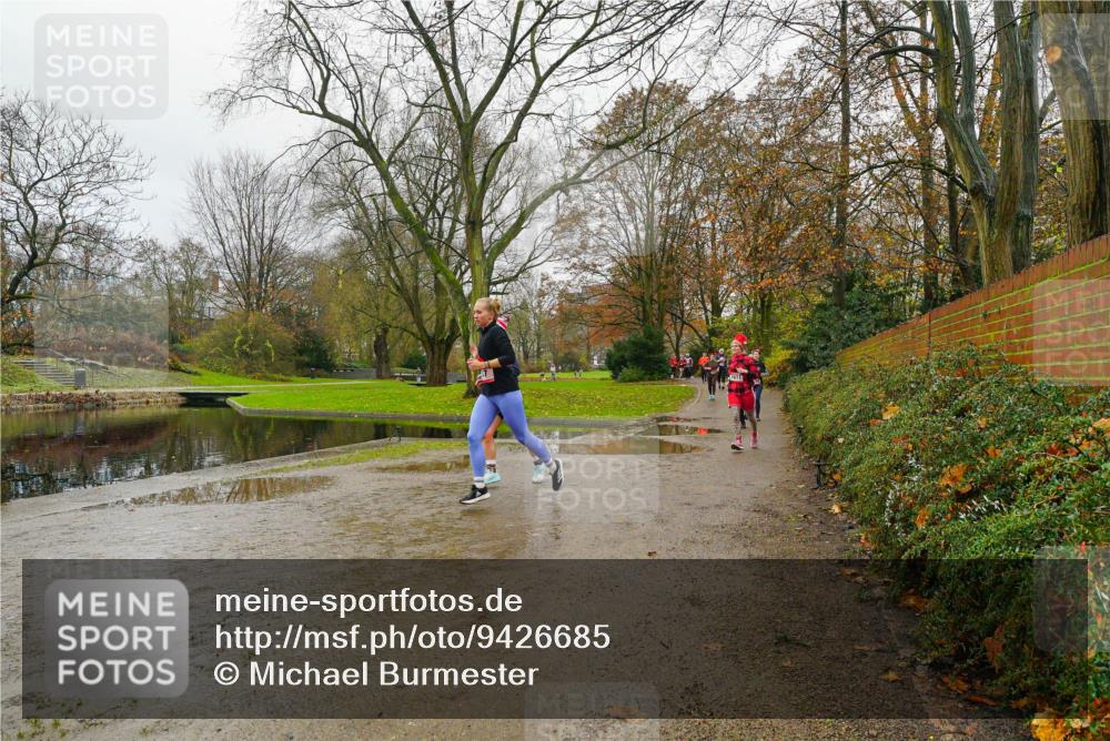 07.12.2025 - St. Pauli X-Mass-Run No. 15 Michael Burmester http://msf.ph/oto/9426685 07.12.2025 10:43:23 Laufen  meine-sportfotos.de