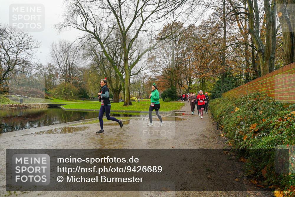 07.12.2025 - St. Pauli X-Mass-Run No. 15 Michael Burmester http://msf.ph/oto/9426689 07.12.2025 10:43:28 Laufen 315 meine-sportfotos.de