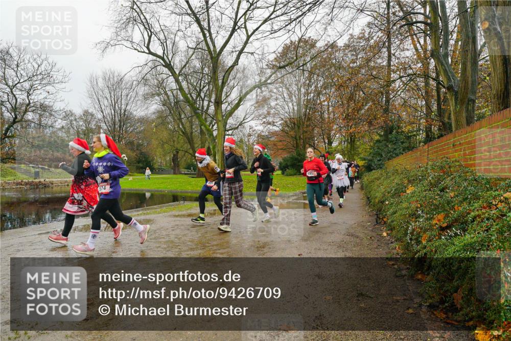 07.12.2025 - St. Pauli X-Mass-Run No. 15 Michael Burmester http://msf.ph/oto/9426709 07.12.2025 10:43:58 Laufen 574, 185 meine-sportfotos.de