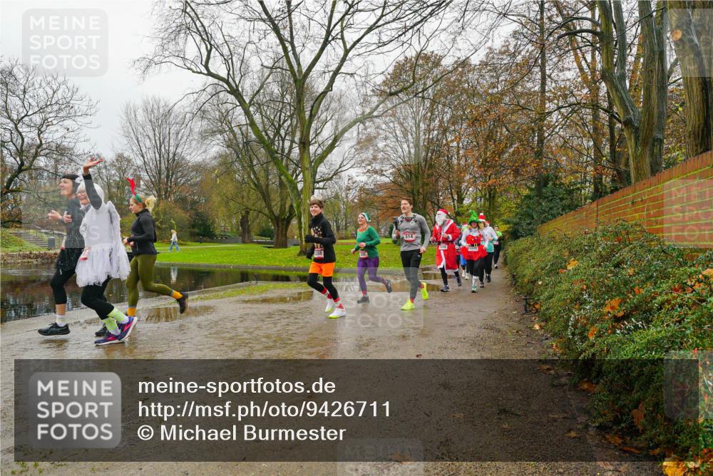 07.12.2025 - St. Pauli X-Mass-Run No. 15 Michael Burmester http://msf.ph/oto/9426711 07.12.2025 10:44:01 Laufen 514 meine-sportfotos.de