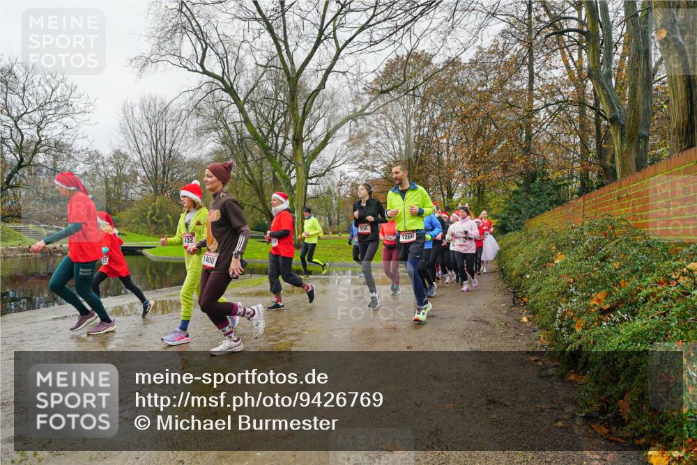 07.12.2025 - St. Pauli X-Mass-Run No. 15 Michael Burmester http://msf.ph/oto/9426769 07.12.2025 10:45:01 Laufen 402, 1400, 558, 11260, 1230 meine-sportfotos.de