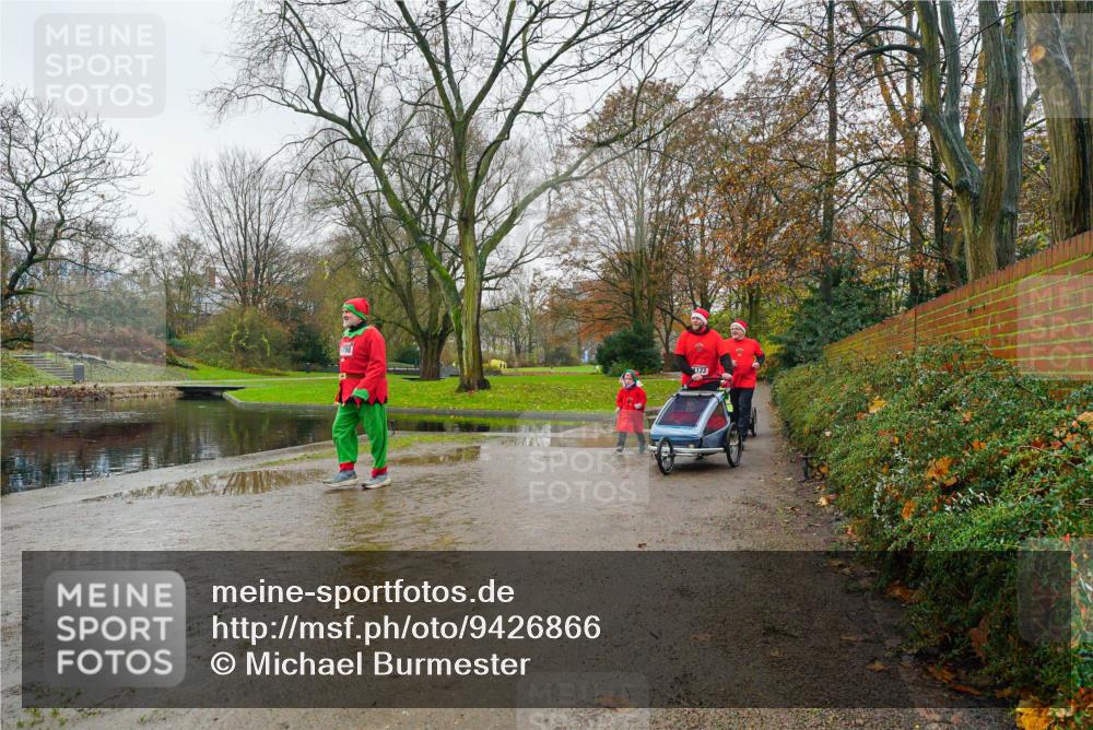 07.12.2025 - St. Pauli X-Mass-Run No. 15 Michael Burmester http://msf.ph/oto/9426866 07.12.2025 10:48:09 Laufen 122 meine-sportfotos.de