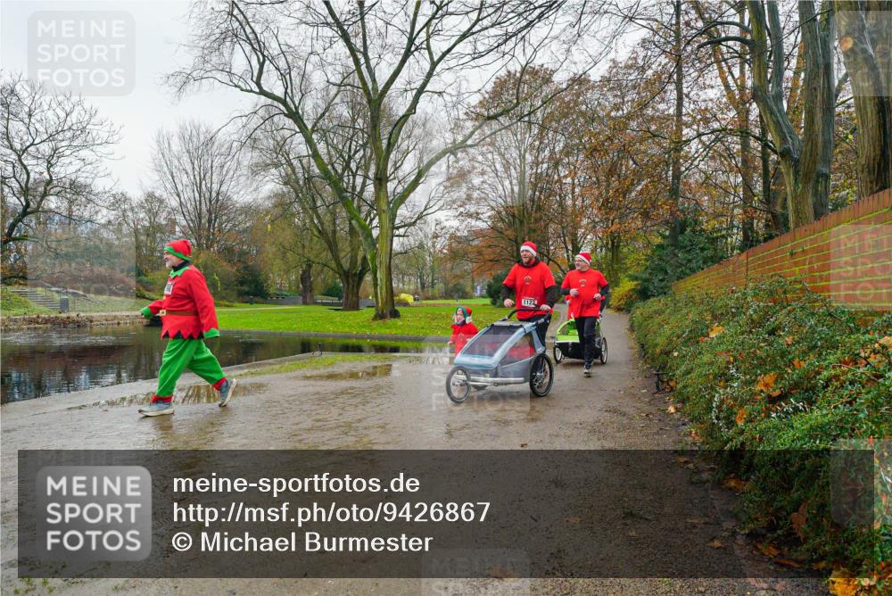 07.12.2025 - St. Pauli X-Mass-Run No. 15 Michael Burmester http://msf.ph/oto/9426867 07.12.2025 10:48:10 Laufen 1122 meine-sportfotos.de