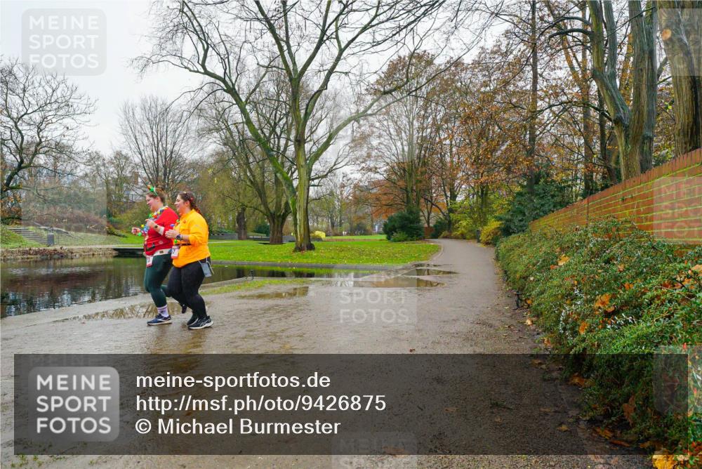 07.12.2025 - St. Pauli X-Mass-Run No. 15 Michael Burmester http://msf.ph/oto/9426875 07.12.2025 10:48:48 Laufen  meine-sportfotos.de