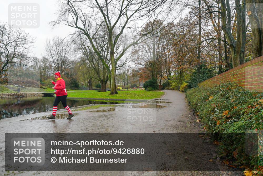 07.12.2025 - St. Pauli X-Mass-Run No. 15 Michael Burmester http://msf.ph/oto/9426880 07.12.2025 10:52:14 Laufen  meine-sportfotos.de