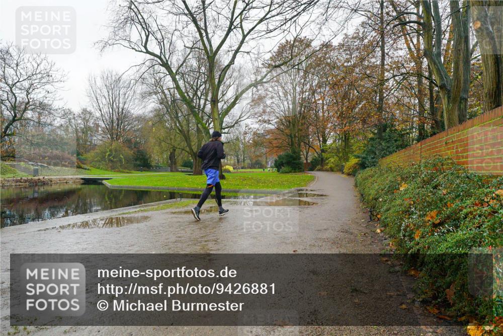 07.12.2025 - St. Pauli X-Mass-Run No. 15 Michael Burmester http://msf.ph/oto/9426881 07.12.2025 10:52:53 Laufen  meine-sportfotos.de