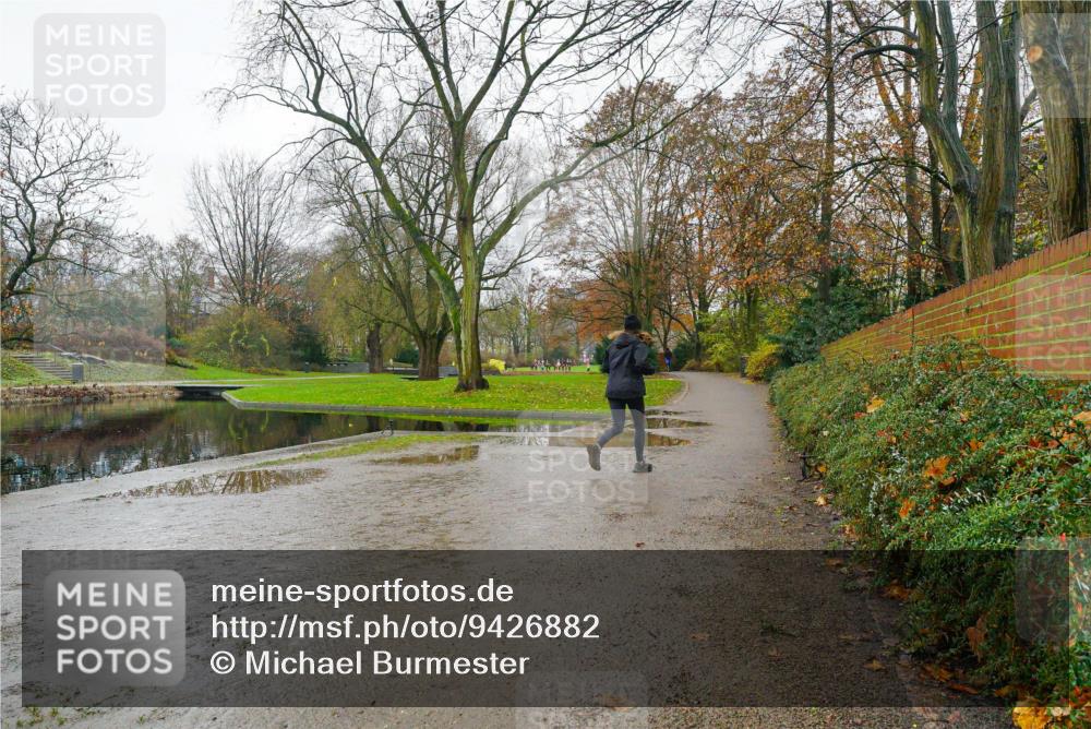 07.12.2025 - St. Pauli X-Mass-Run No. 15 Michael Burmester http://msf.ph/oto/9426882 07.12.2025 10:53:11 Laufen  meine-sportfotos.de