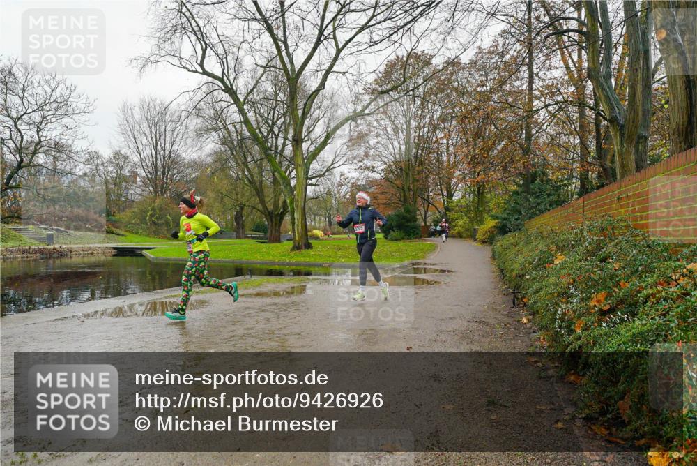 07.12.2025 - St. Pauli X-Mass-Run No. 15 Michael Burmester http://msf.ph/oto/9426926 07.12.2025 11:00:29 Laufen  meine-sportfotos.de