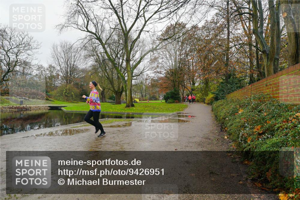 07.12.2025 - St. Pauli X-Mass-Run No. 15 Michael Burmester http://msf.ph/oto/9426951 07.12.2025 11:01:24 Laufen  meine-sportfotos.de