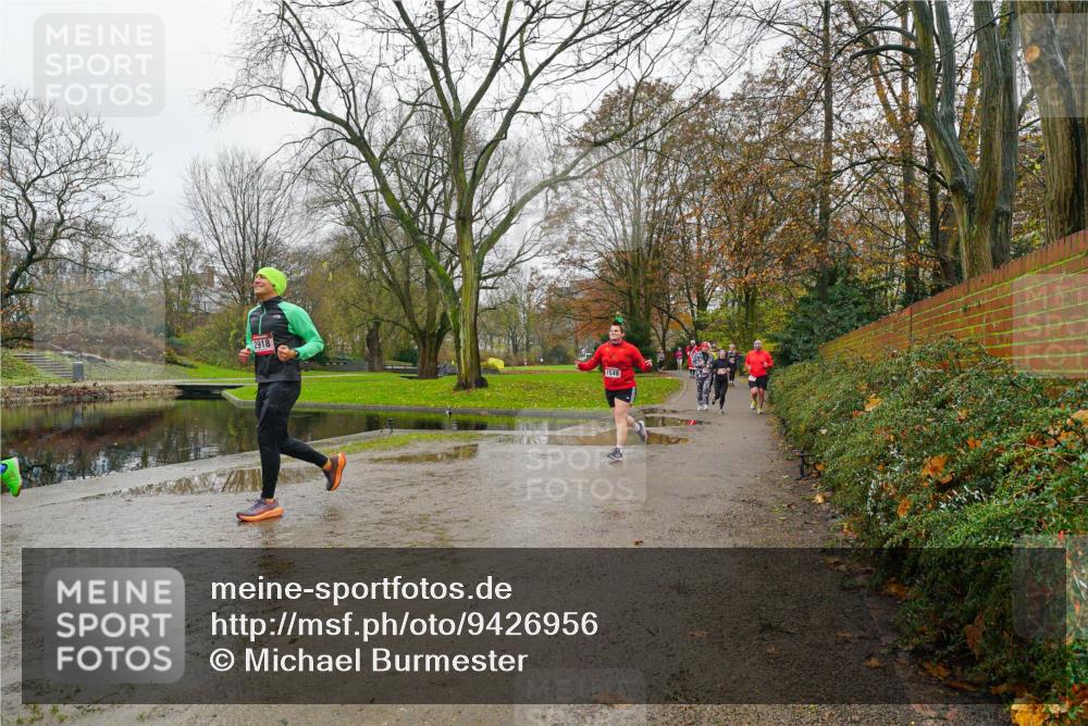 07.12.2025 - St. Pauli X-Mass-Run No. 15 Michael Burmester http://msf.ph/oto/9426956 07.12.2025 11:01:38 Laufen 2918, 1549 meine-sportfotos.de