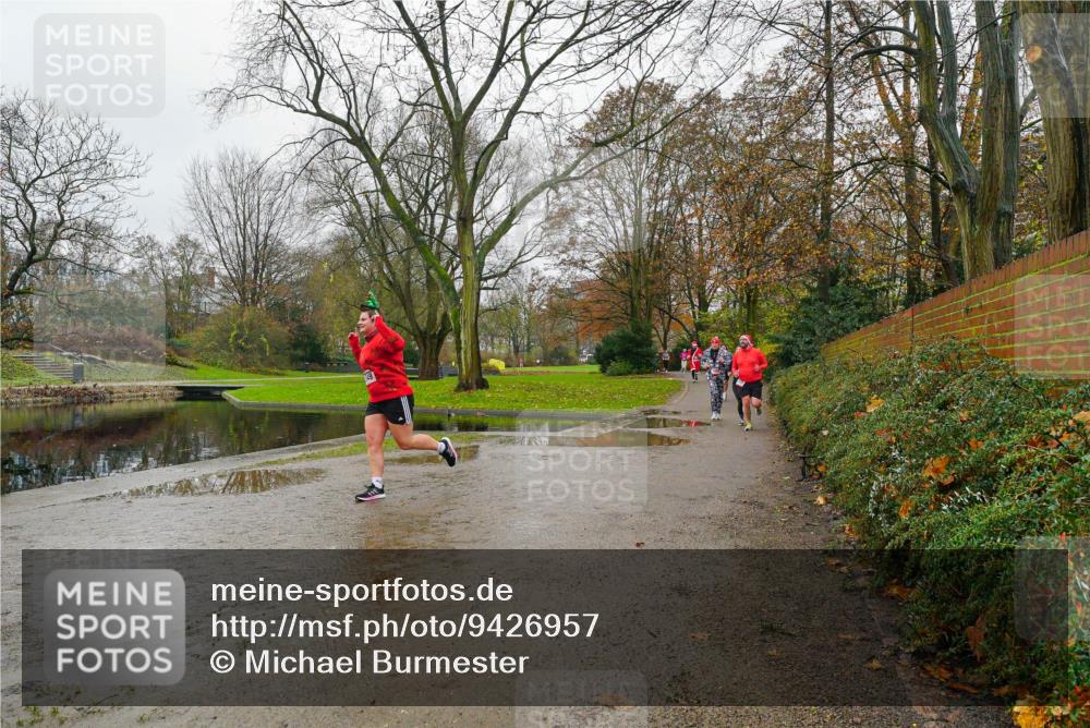 07.12.2025 - St. Pauli X-Mass-Run No. 15 Michael Burmester http://msf.ph/oto/9426957 07.12.2025 11:01:39 Laufen  meine-sportfotos.de