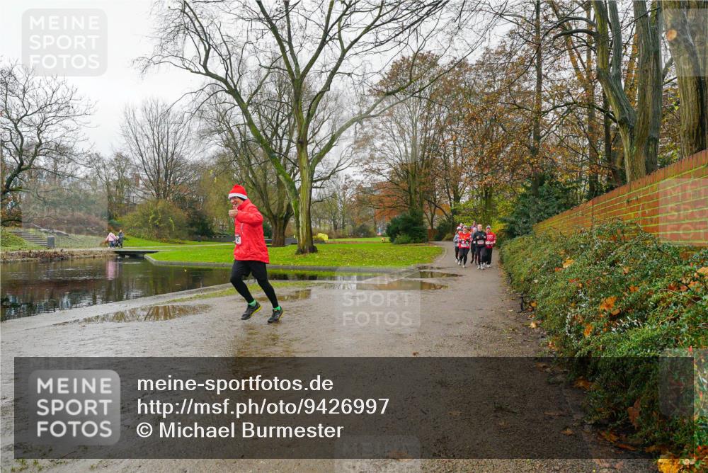 07.12.2025 - St. Pauli X-Mass-Run No. 15 Michael Burmester http://msf.ph/oto/9426997 07.12.2025 11:02:52 Laufen  meine-sportfotos.de